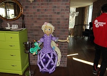 Надписи и фигуры из шаров